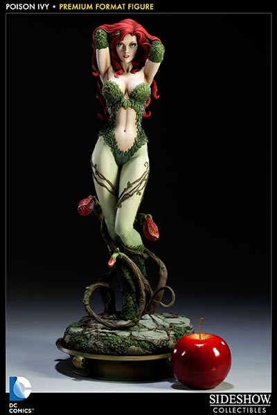 DC Comics Poison Ivy Premium Format™ Figure by Sideshow