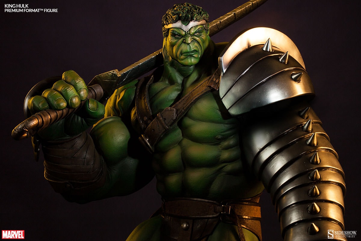 Marvel King Hulk Premium Format™ Figure  Exclusive Edition View 4