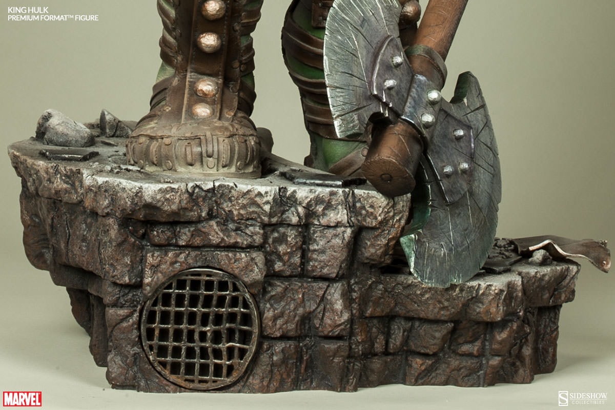 Marvel King Hulk Premium Format™ Figure  Exclusive Edition View 14