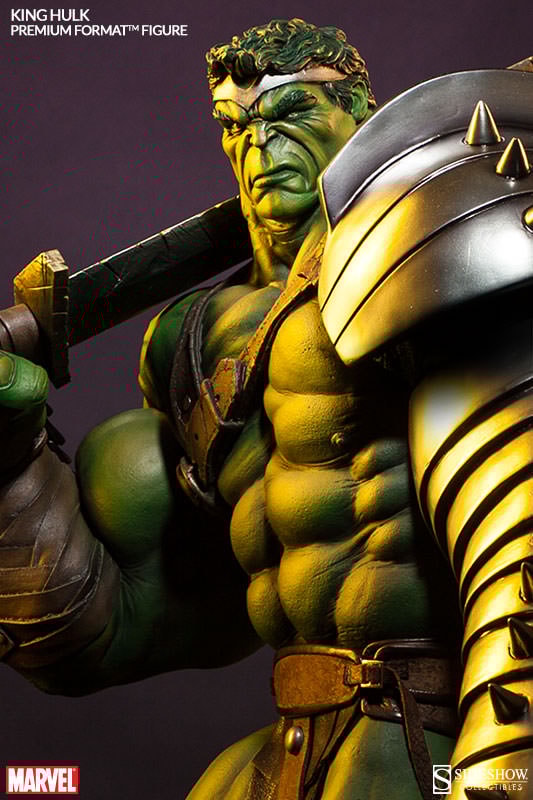 Marvel King Hulk Premium Format™ Figure  Exclusive Edition View 15