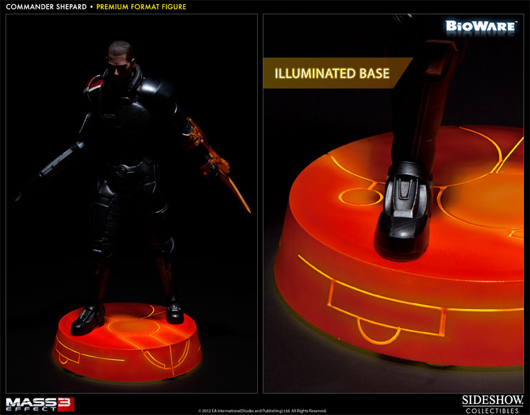 Mass Effect Commander Shepard Premium Format Figure by Sideshow