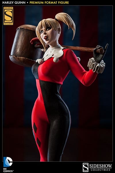 DC Comics Harley Quinn Premium Format™ Figure  (Prototype Shown) View 1