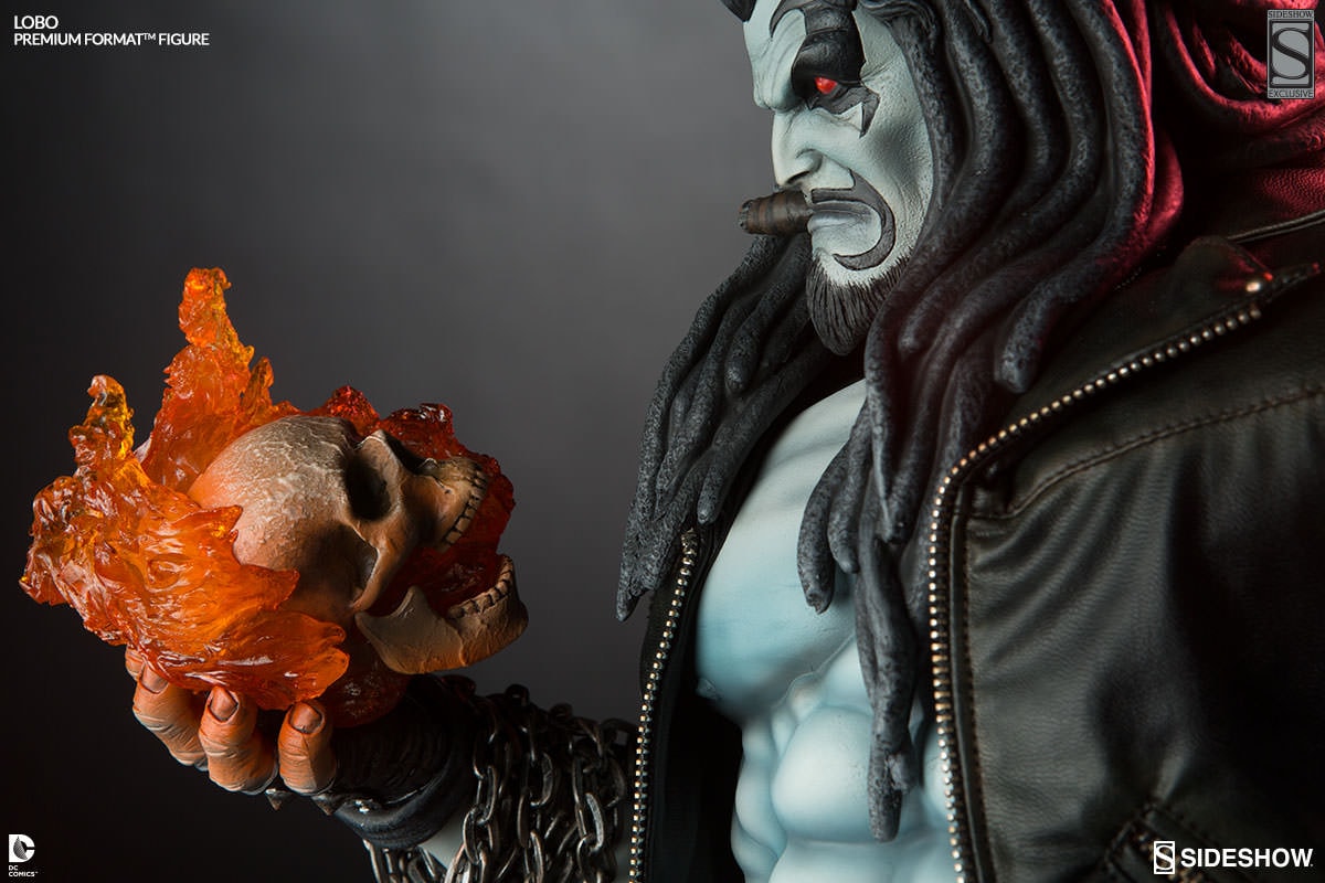 DC Comics Lobo Premium Format™ Figure  Exclusive Edition View 2
