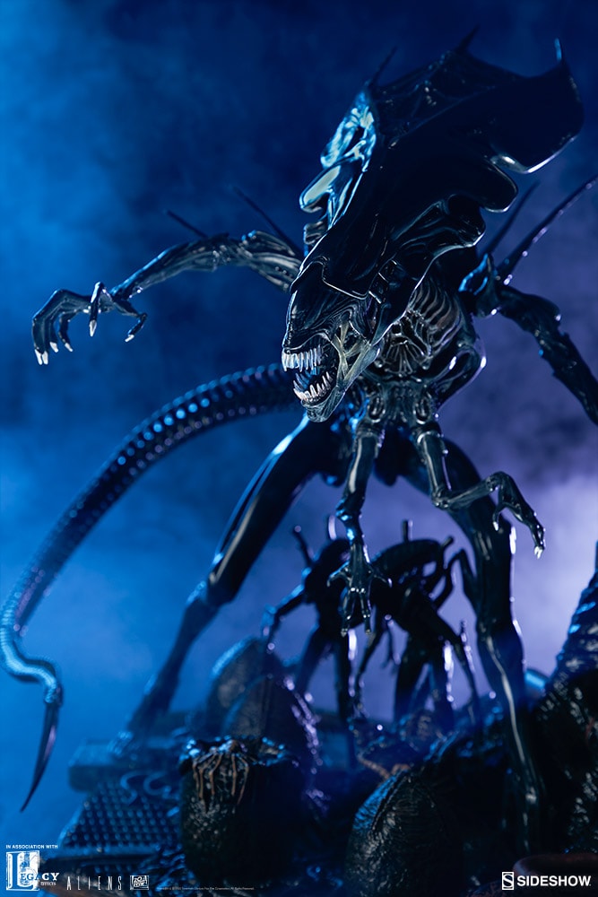 公式 Maquette Queen Alien Aliens by Collectibles Sideshow エイリアン