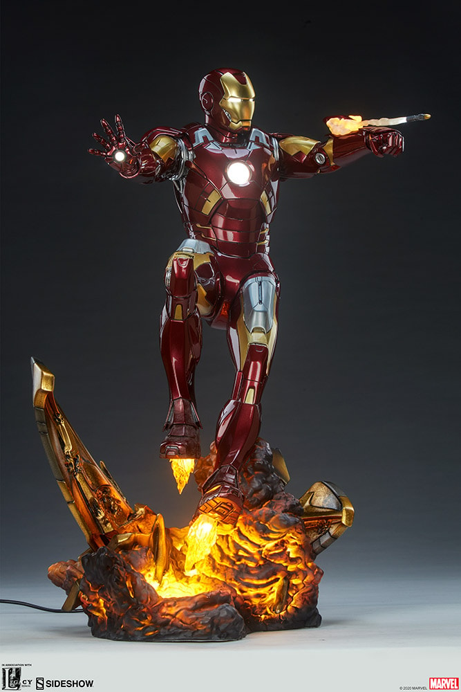 Iron Man Mark VII View 11