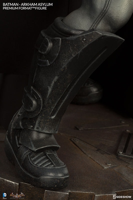 DC Comics Batman Arkham Asylum Premium Format™ Figure  Collector Edition (Prototype Shown) View 10