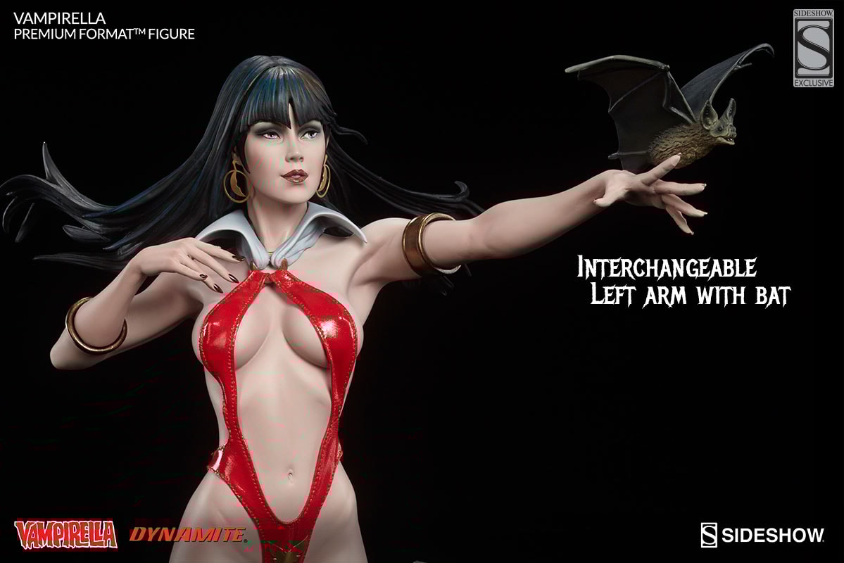 Vampirella Exclusive Edition View 1