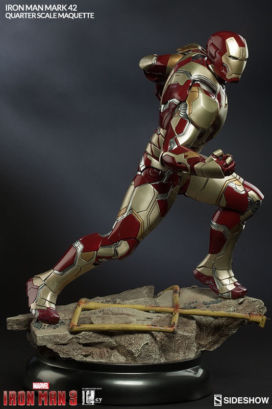 Marvel Iron Man Mark 42 Quarter Scale Maquette by Sideshow C