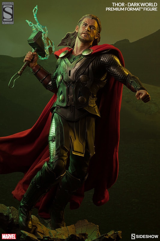 Marvel Thor The Dark World Premium Format™ Figure  Exclusive Edition View 1