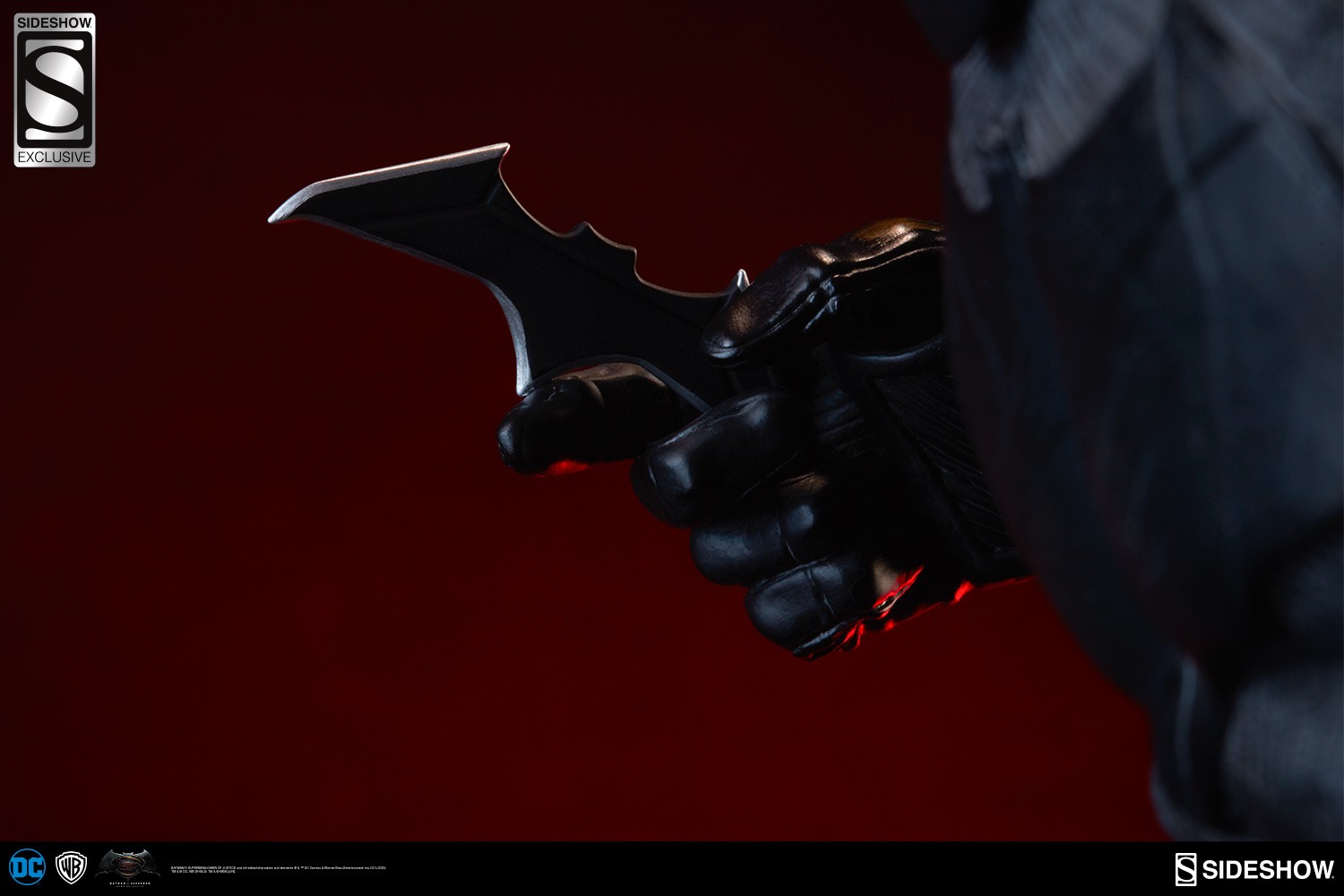 Batman Exclusive Edition View 2