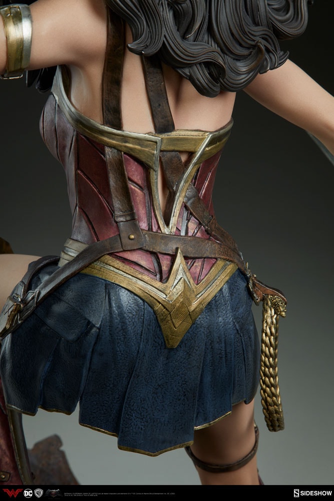 Wonder Woman Collector Edition View 10