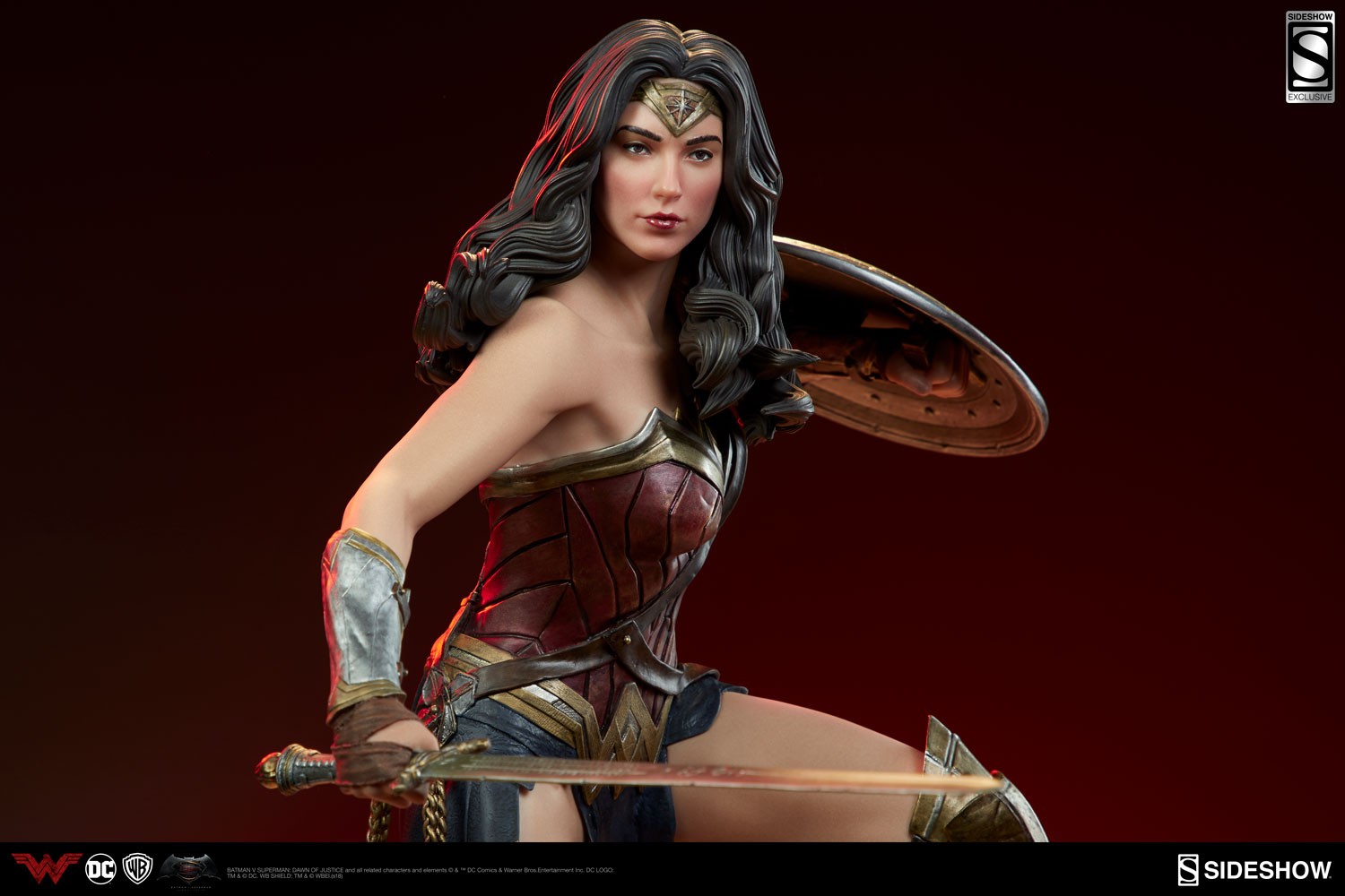 Wonder Woman Exclusive Edition View 2