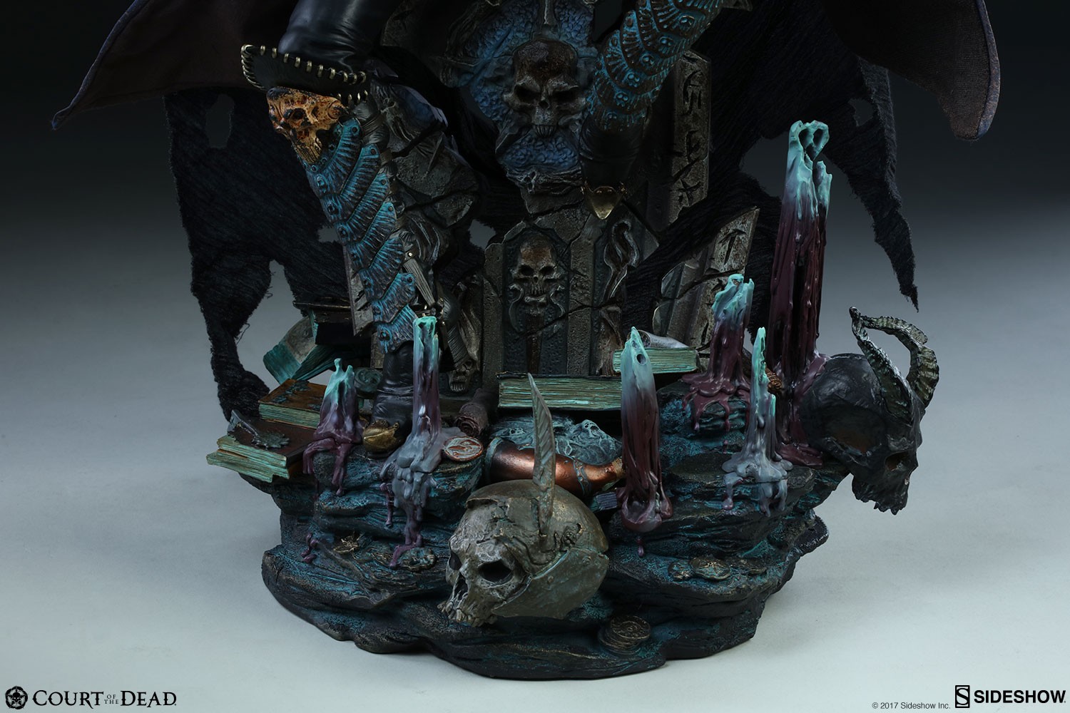 Malavestros Deaths Chronicler Fool Collector Edition View 9