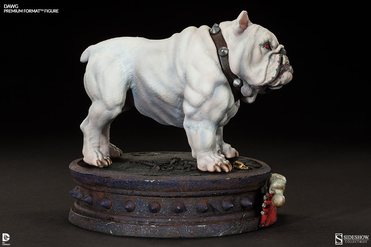 DC Comics Dawg Premium Format™ Figure  View 9