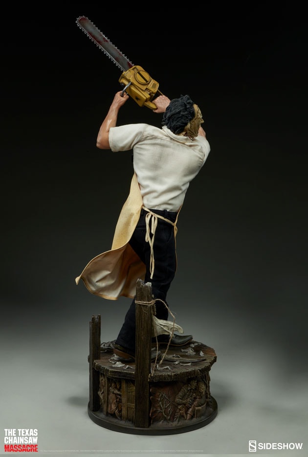Texas Chainsaw Massacre Leatherface Premium Format™ Figure  Collector Edition View 11