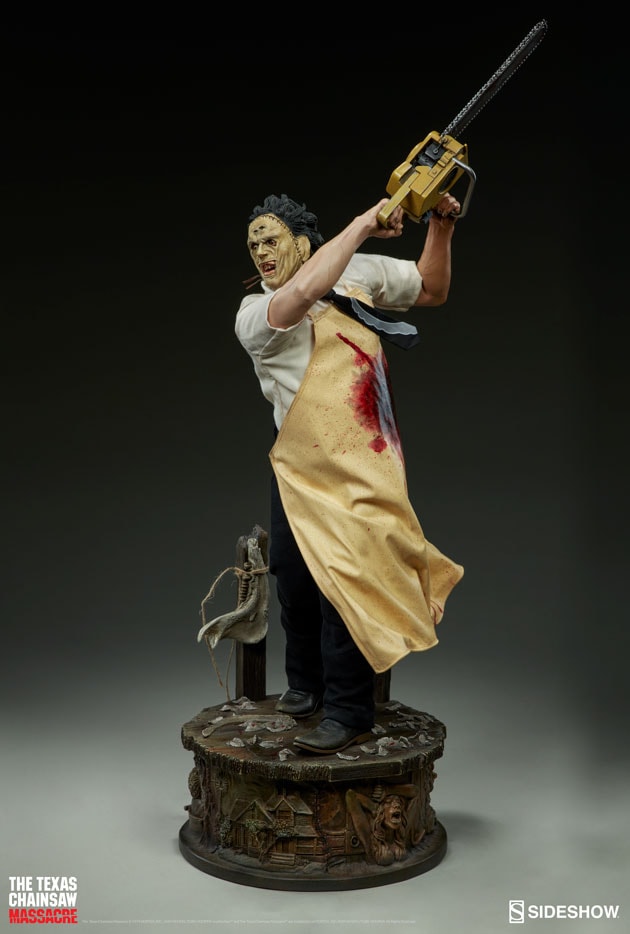 Texas Chainsaw Massacre Leatherface Premium Format™ Figure  Collector Edition View 14