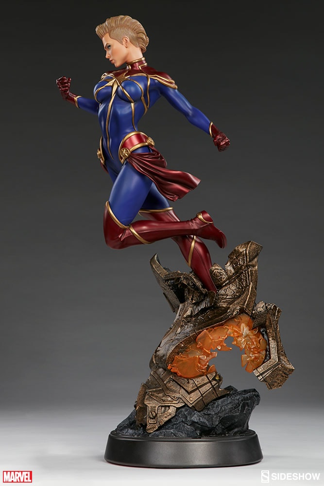 Captain Marvel Collector Edition View 16