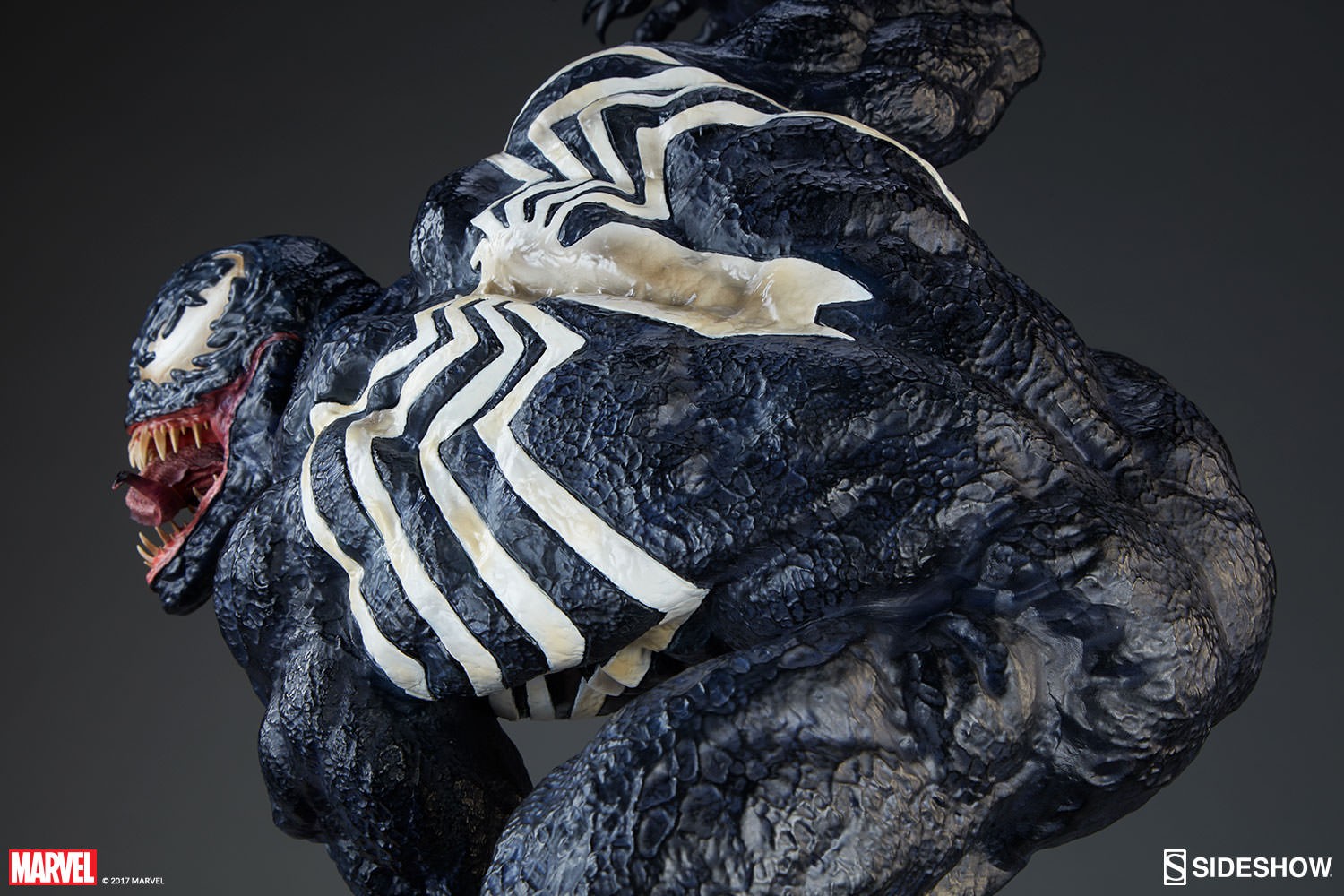 Venom Collector Edition View 12