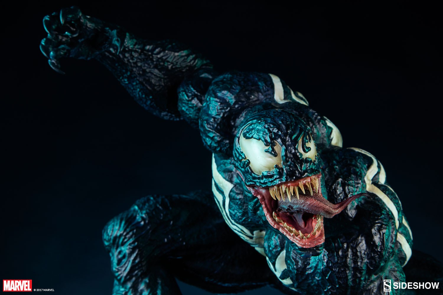 Venom Collector Edition View 5