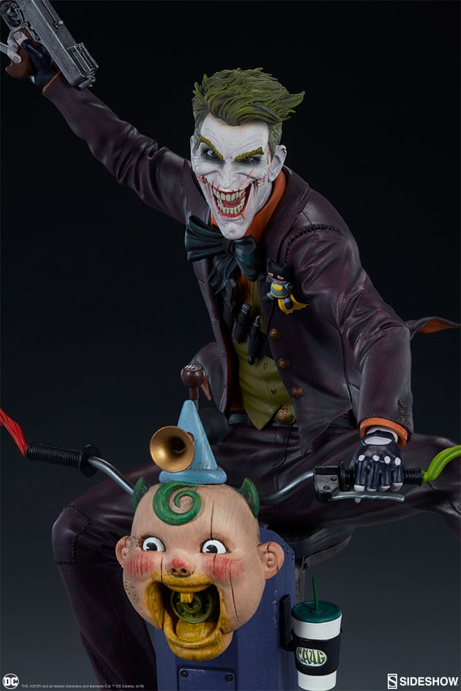 The Joker Exclusive Edition View 16