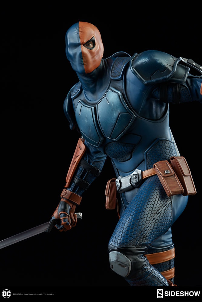 DC Comics Deathstroke  Premium Format™ Figure  Collector Edition View 12
