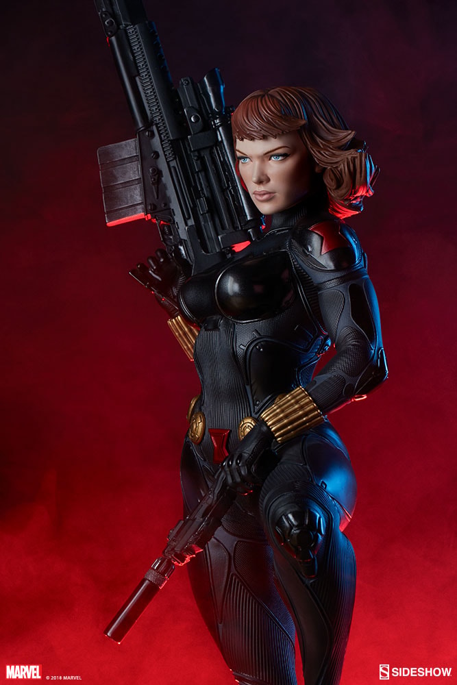 Marvel Black Widow Premium Format(TM) Figure by Sideshow Col