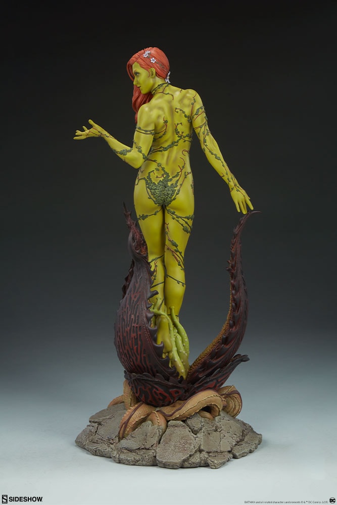 DC Comics Poison Ivy Premium Format™ Figure  Collector Edition View 6