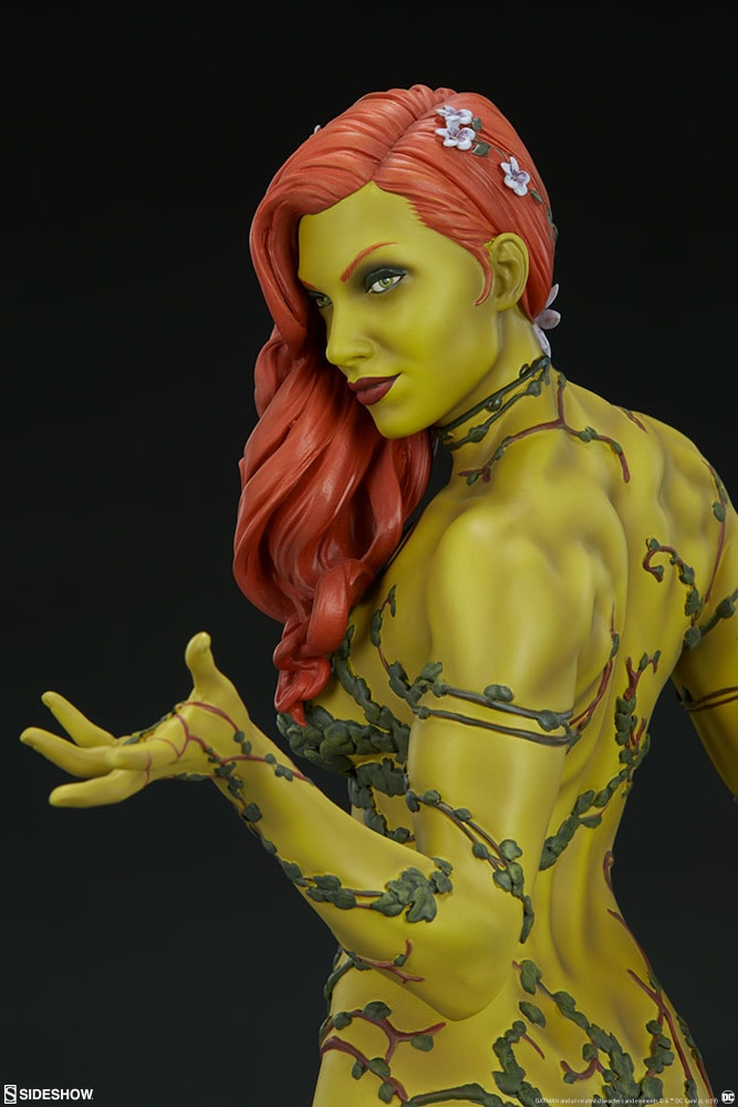 DC Comics Poison Ivy Premium Format™ Figure  Collector Edition View 12