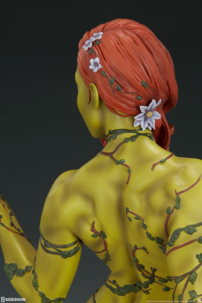 DC Comics Poison Ivy Premium Format™ Figure  Collector Edition View 14