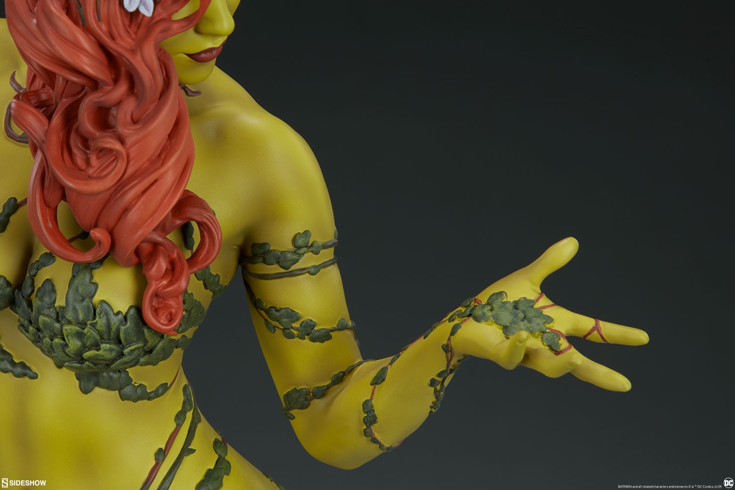 DC Comics Poison Ivy Premium Format™ Figure  Collector Edition View 16