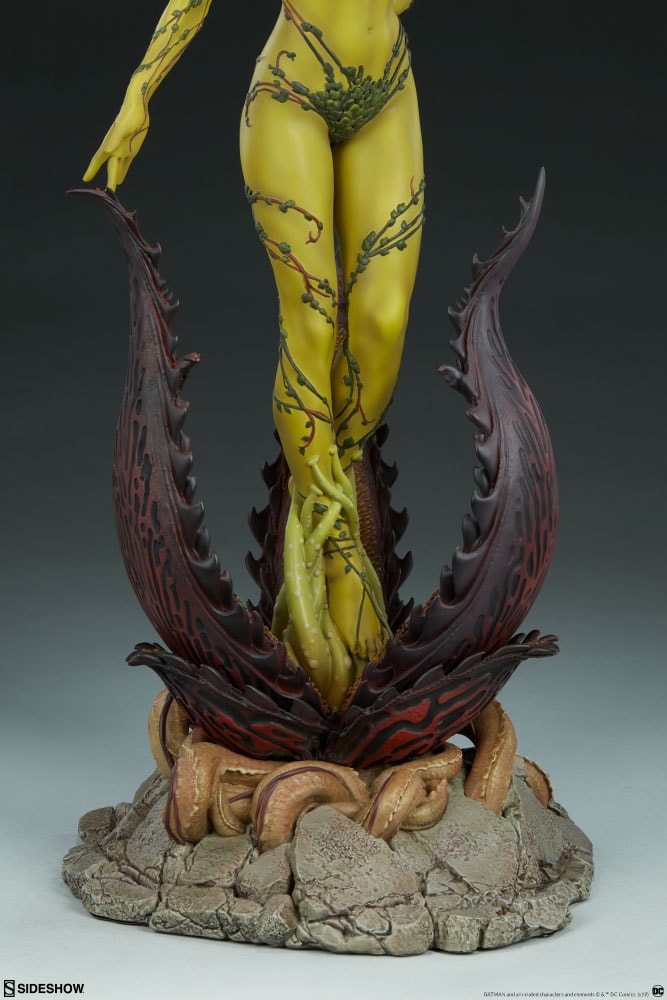 DC Comics Poison Ivy Premium Format™ Figure  Collector Edition View 22