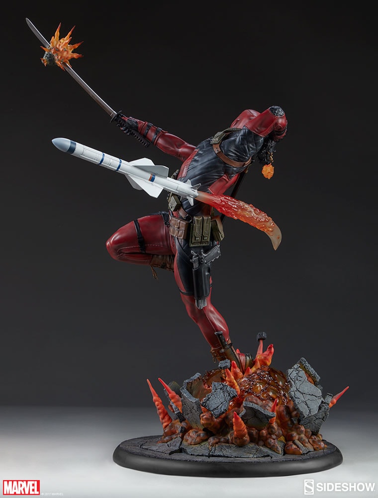 Marvel Deadpool Heat-Seeker Premium Format™ Figure  Collector Edition (Prototype Shown) View 6