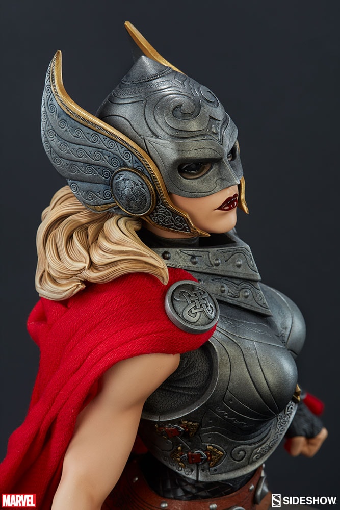 Marvel Thor Jane Foster Premium Format™ Figure  Collector Edition (Prototype Shown) View 9