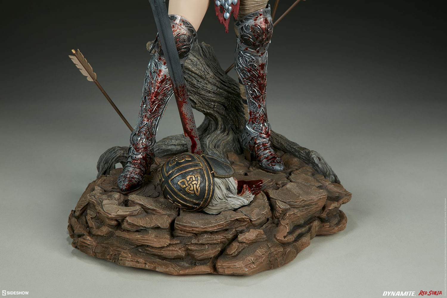 Red Sonja Red Sonja Premium Format(TM) Figure by Sideshow Co