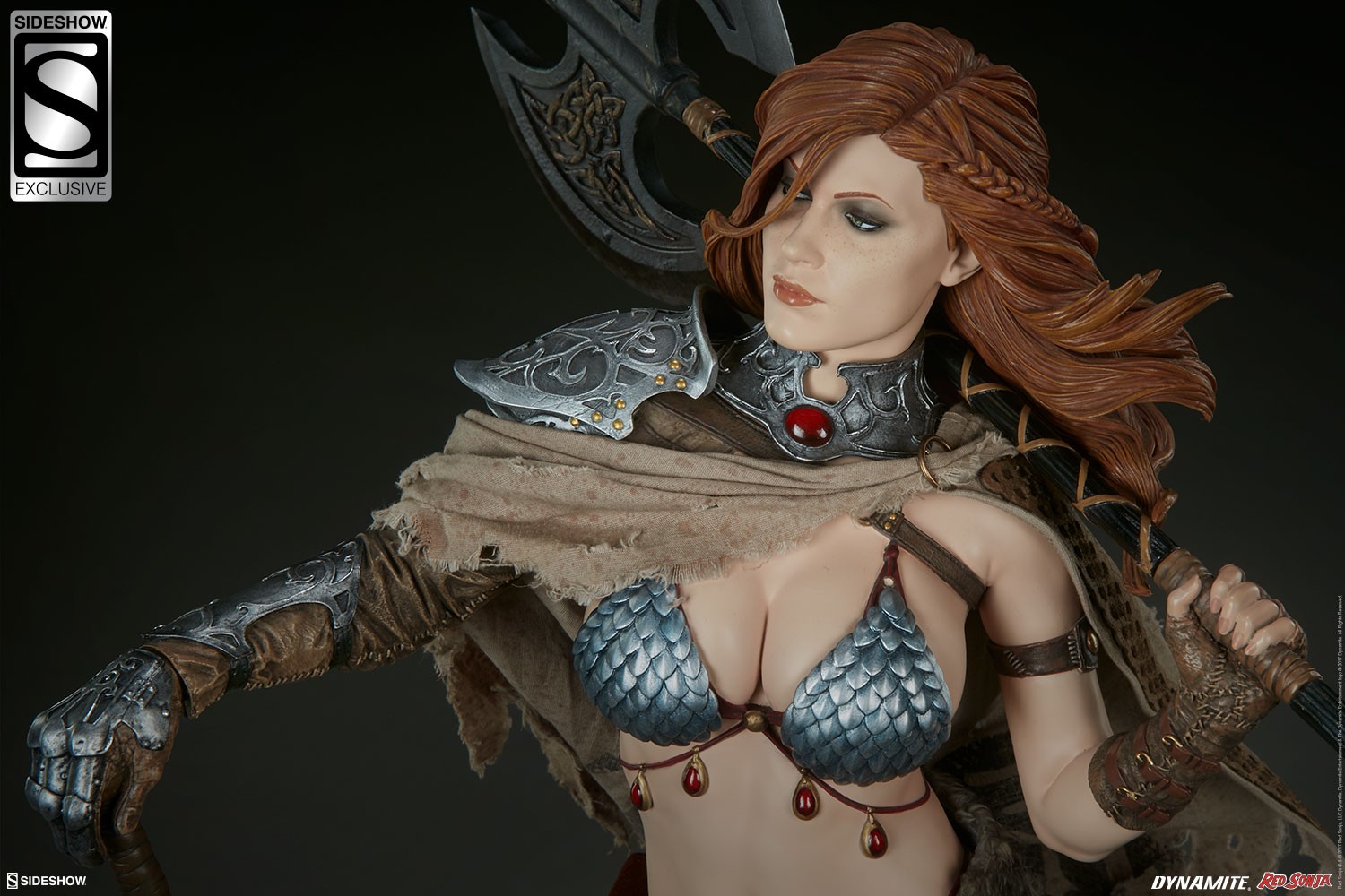 Red Sonja Red Sonja Premium Format™ Figure  Exclusive Edition View 2
