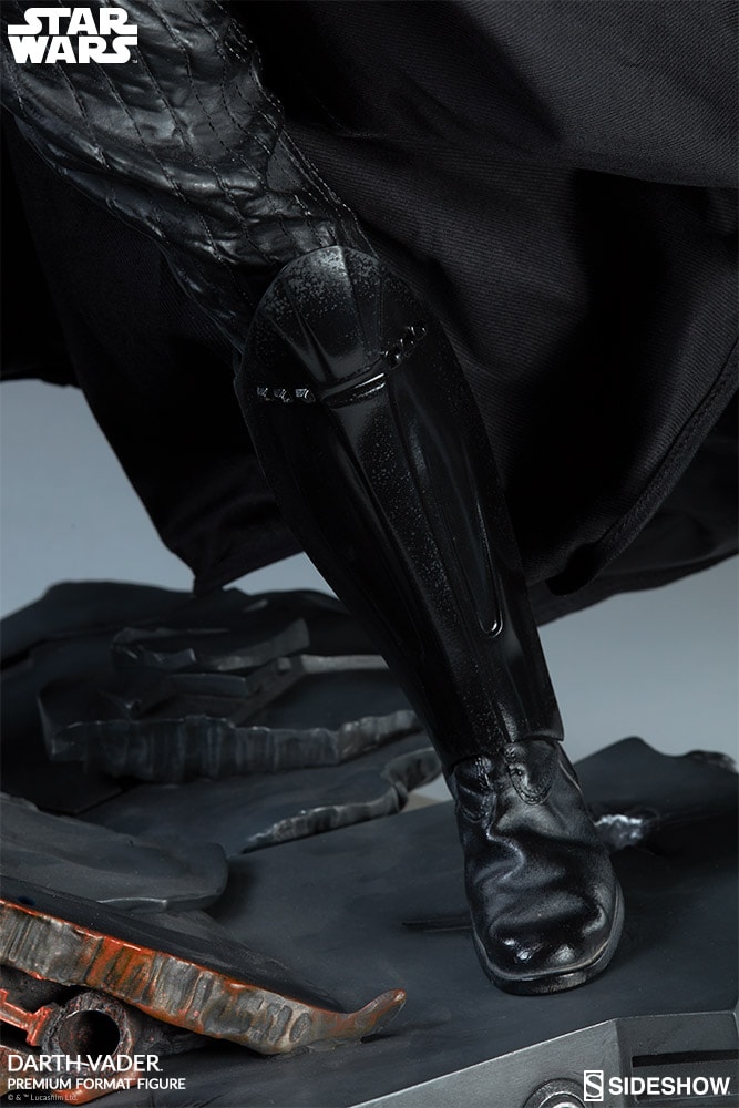 Star Wars Darth Vader Premium Format™ Figure  Collector Edition View 16