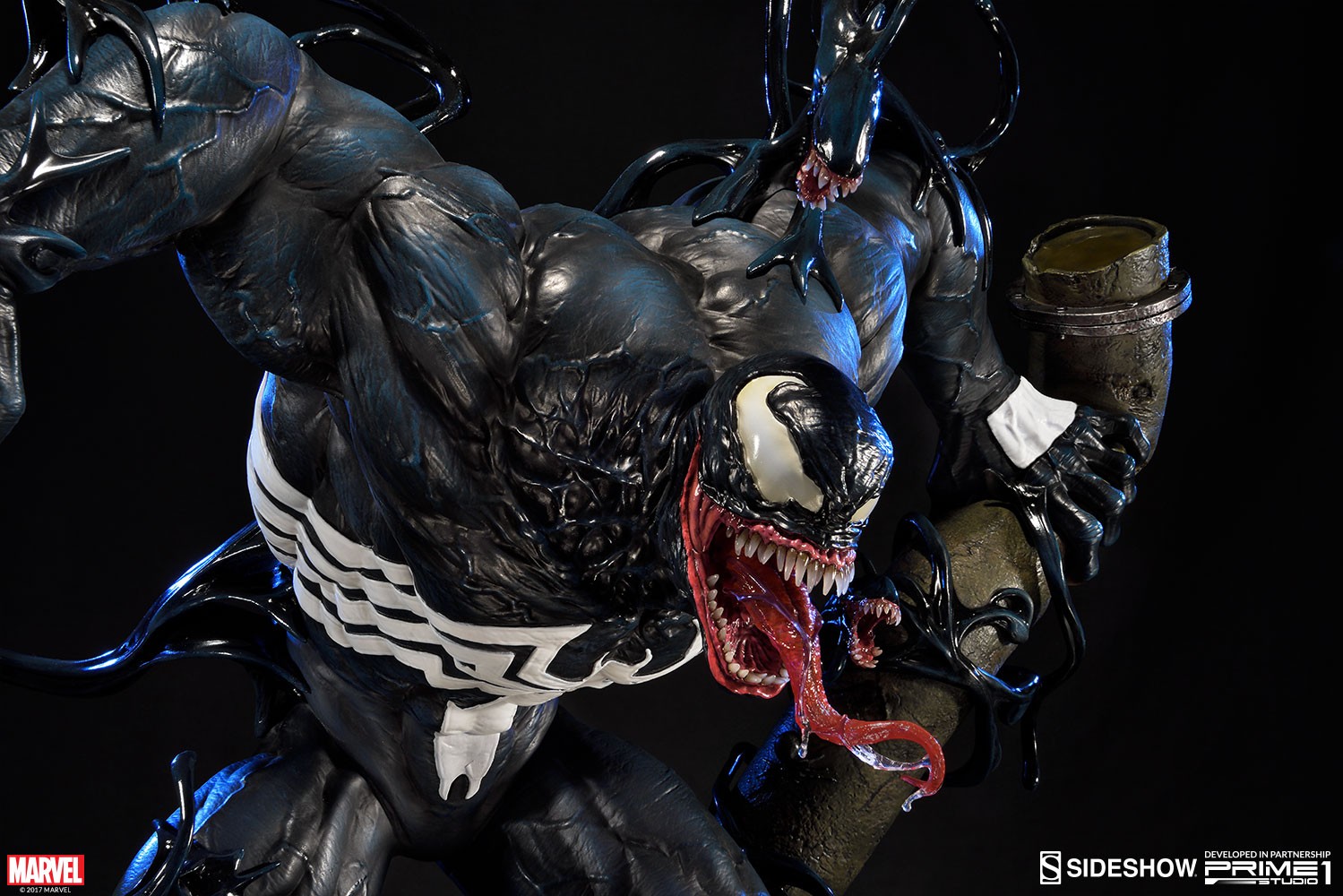 Marvel Venom Statues  Collector Edition (Prototype Shown) View 13