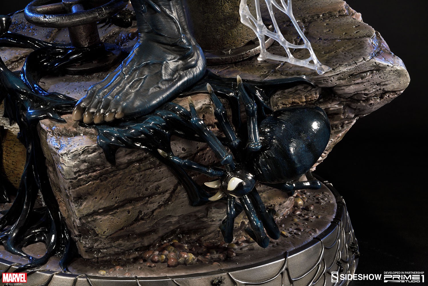 Marvel Venom Statues  Collector Edition (Prototype Shown) View 17