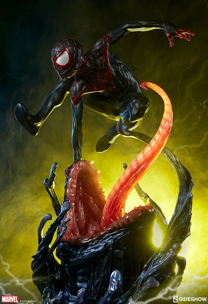 Marvel Spider-Man Miles Morales Premium Format™ Figure  Collector Edition View 2