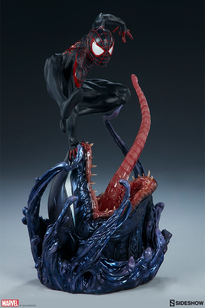 Marvel Spider-Man Miles Morales Premium Format™ Figure  Collector Edition View 9