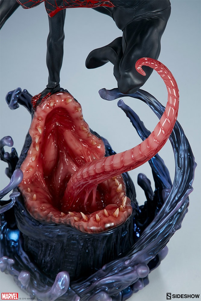 Marvel Spider-Man Miles Morales Premium Format™ Figure  Collector Edition View 17