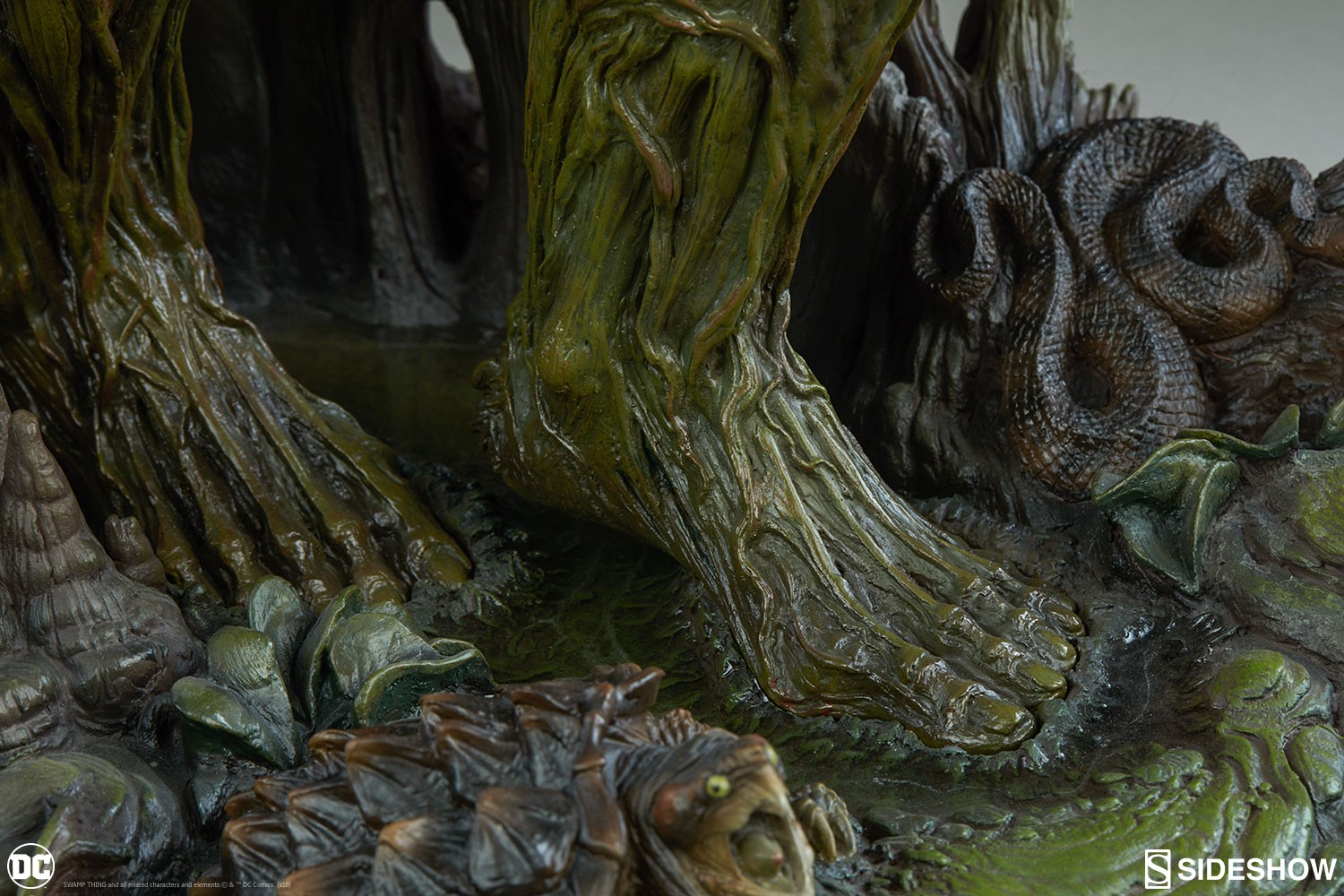 Swamp Thing Collector Edition View 11