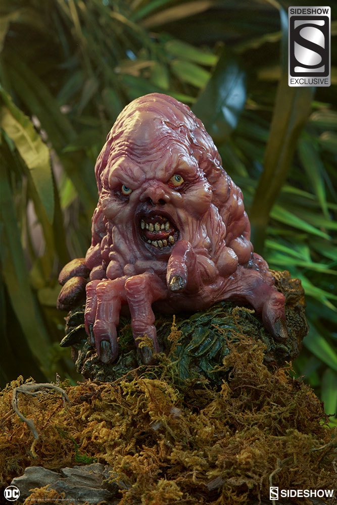 DC Comics Swamp Thing Maquette  Exclusive Edition View 10
