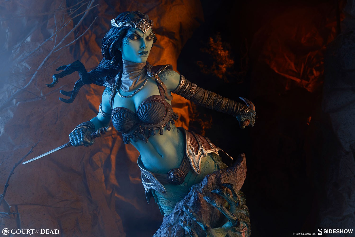 Court of the Dead Gallevarbe Eyes of the Queen Premium Format™ Figure  Exclusive Edition View 2