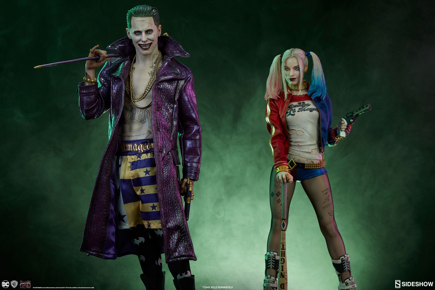 DC Comics The Joker Premium Format™ Figure  Exclusive Edition View 4