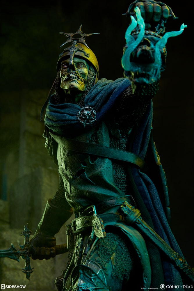 Court of the Dead Relic Ravlatch: Paladin of the Dead Premium Format™ Figure  View 9