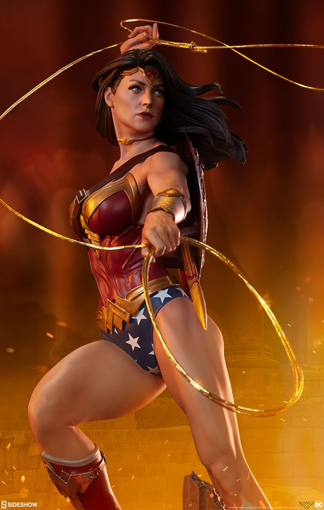 Wonder Woman Premium Format Figure | Sideshow Collectibles Wonder Woman Premium Format Figure | Sideshow Collectibles