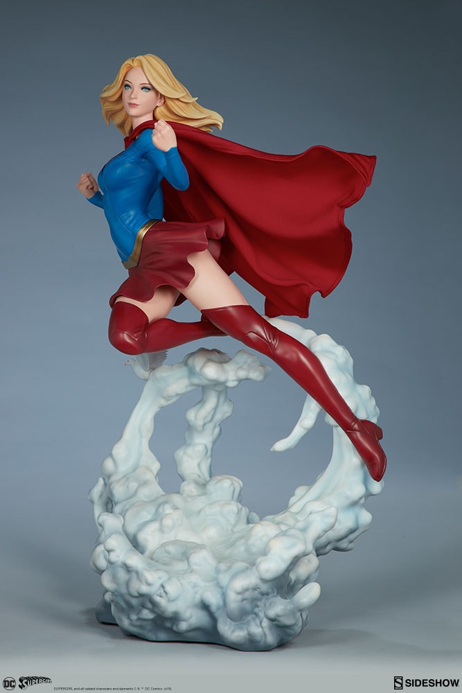Supergirl Exclusive Edition View 28