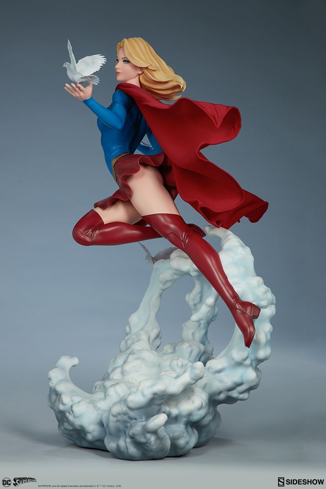 Supergirl Collector Edition View 17