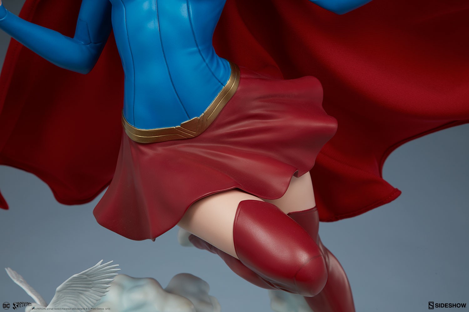 Supergirl Exclusive Edition View 18